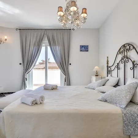 Gasthuis Villa Fortuna - Apartamentos У Estudios Para Vacaciones Con Territorio Y Piscina Comun, Calpe *