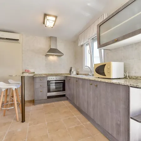 Villa Fortuna - Apartamentos У Estudios Para Vacaciones Con Territorio Y Piscina Comun, Calpe Gasthuis *