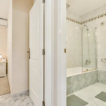 Villa Fortuna - Apartamentos У Estudios Para Vacaciones Con Territorio Y Piscina Comun, Calpe *
