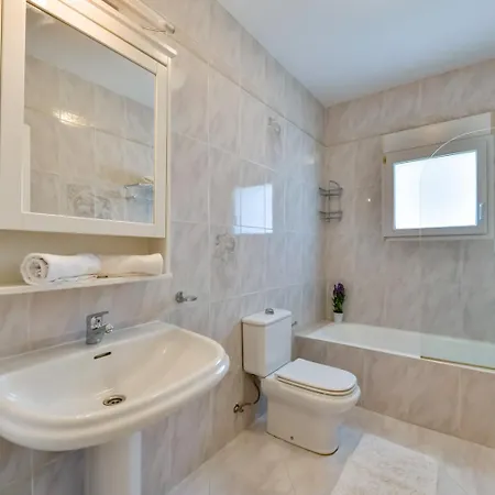 Villa Fortuna - Apartamentos У Estudios Para Vacaciones Con Territorio Y Piscina Comun, Calpe Gasthof
