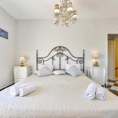 Villa Fortuna - Apartamentos У Estudios Para Vacaciones Con Territorio Y Piscina Comun, Calpe * Calp