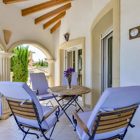 Villa Fortuna - Apartamentos У Estudios Para Vacaciones Con Territorio Y Piscina Comun, Calpe *