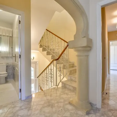 Gasthof Villa Fortuna - Apartamentos У Estudios Para Vacaciones Con Territorio Y Piscina Comun, Calpe Calp